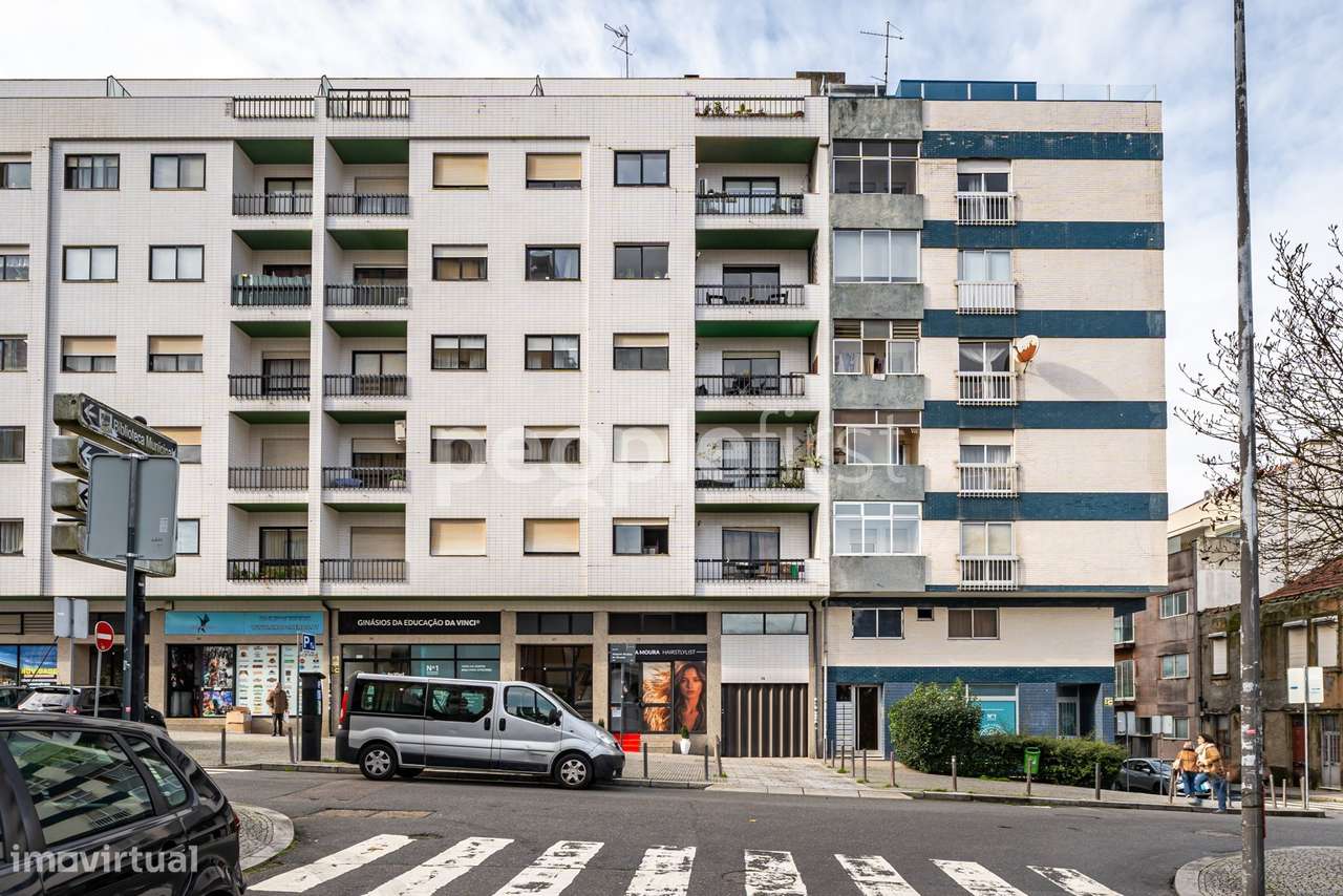 T2 Totalmente Remodelado com Terraço de 65m² e Vista Panorâmica sob...-24