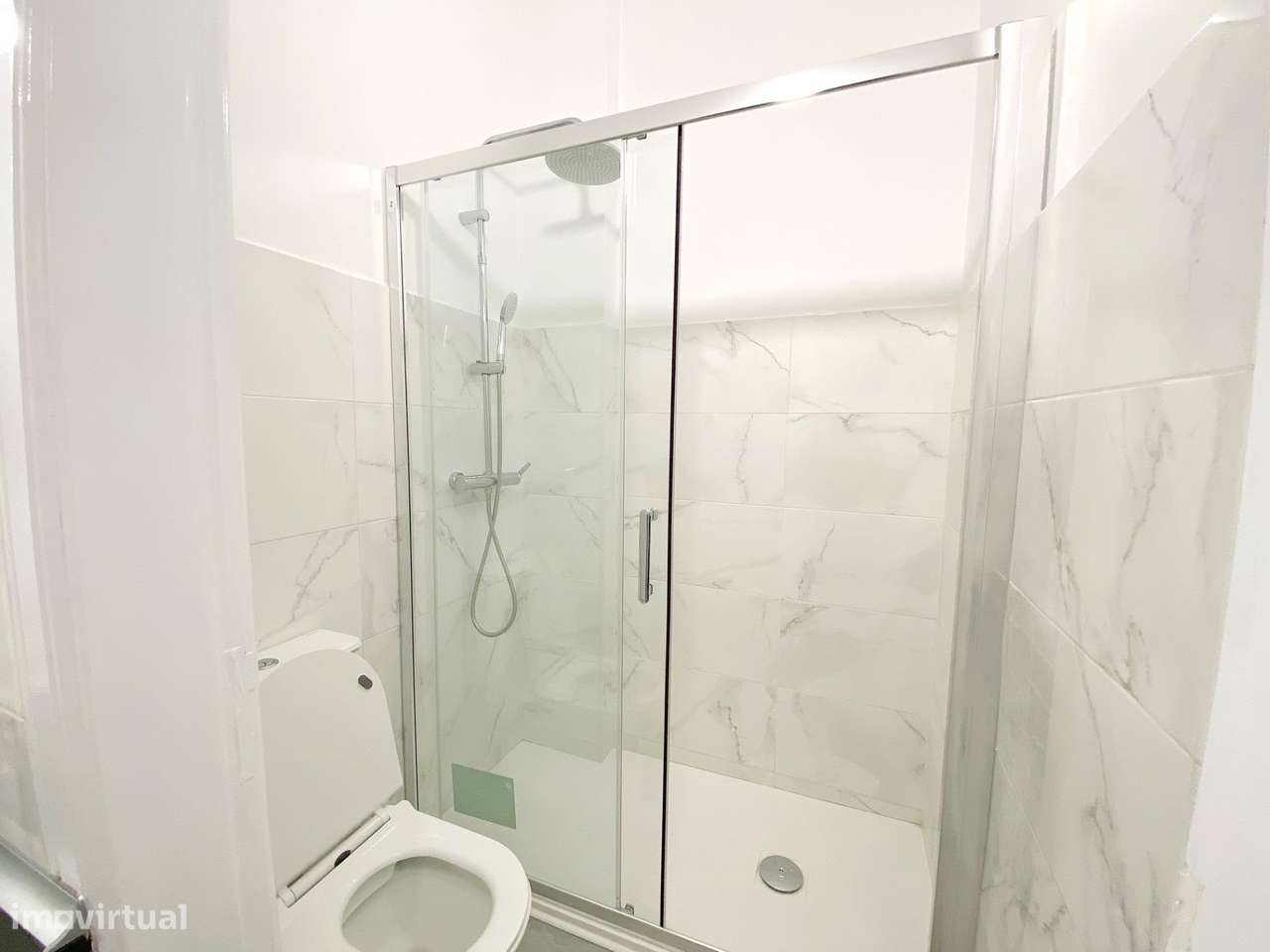 T1 Remodelado- Loja transformada em habitação - Grande imagem: 5/13