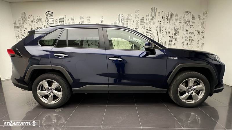 Toyota RAV4 2.5 HDF Exclusive - 17