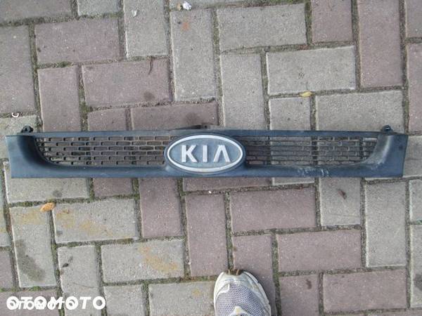 ATRAPA KIA 2700 - 1