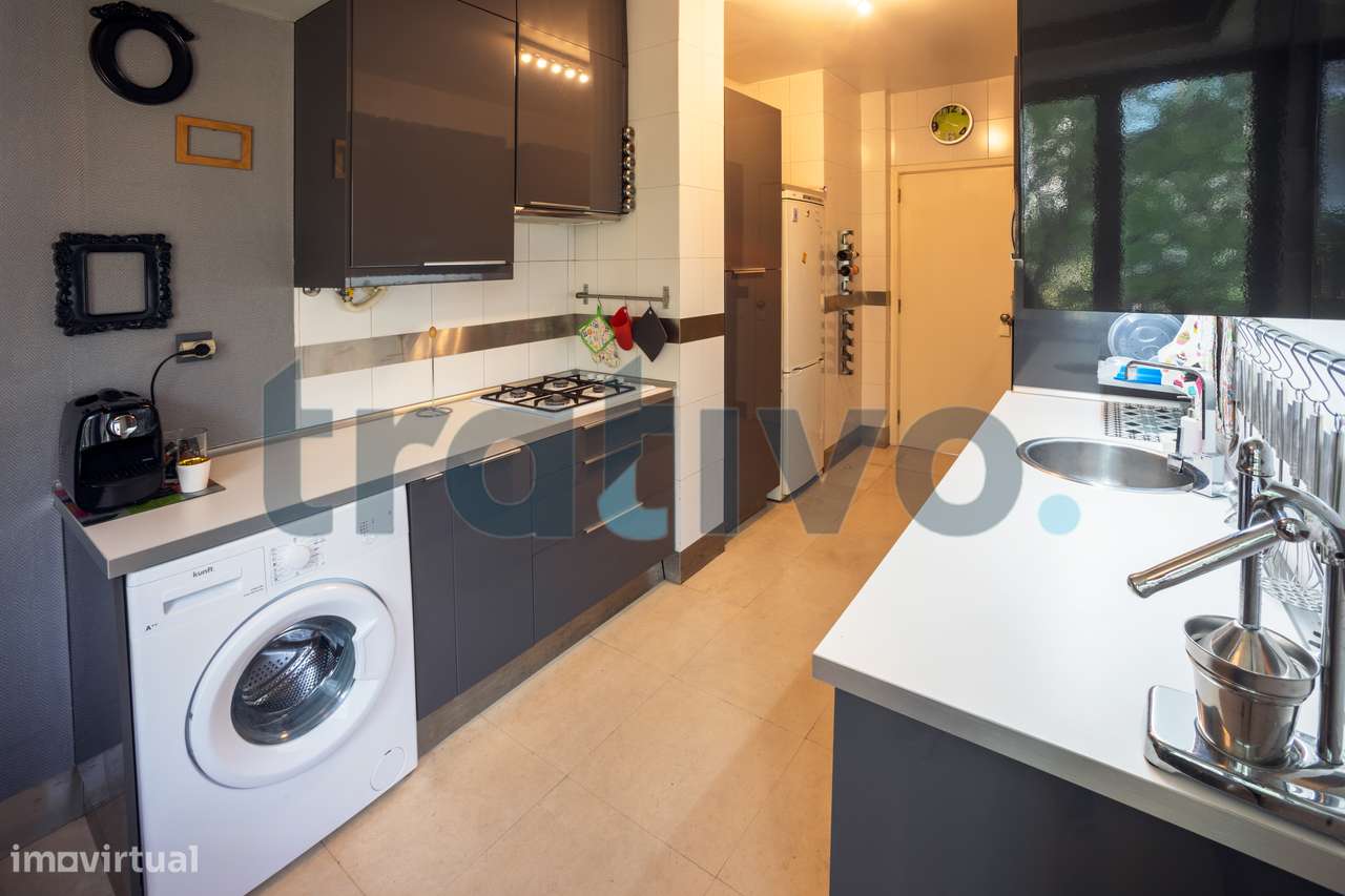 Vende-se apartamento T3 condomínio privado Rua Virgílio Correia Lisboa-9