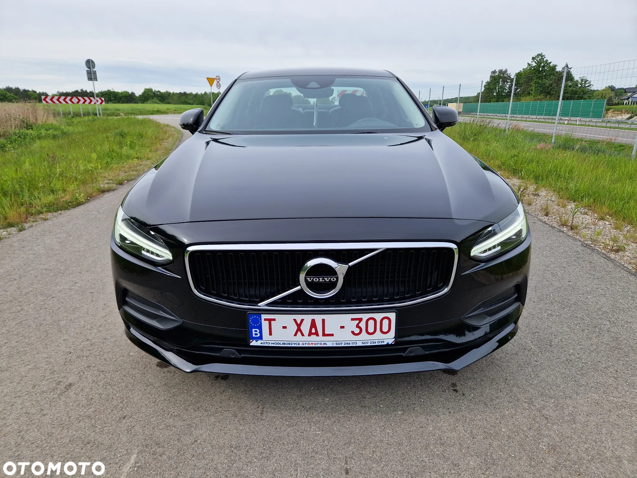 Volvo S90 D3 Geartronic Momentum Pro - 9