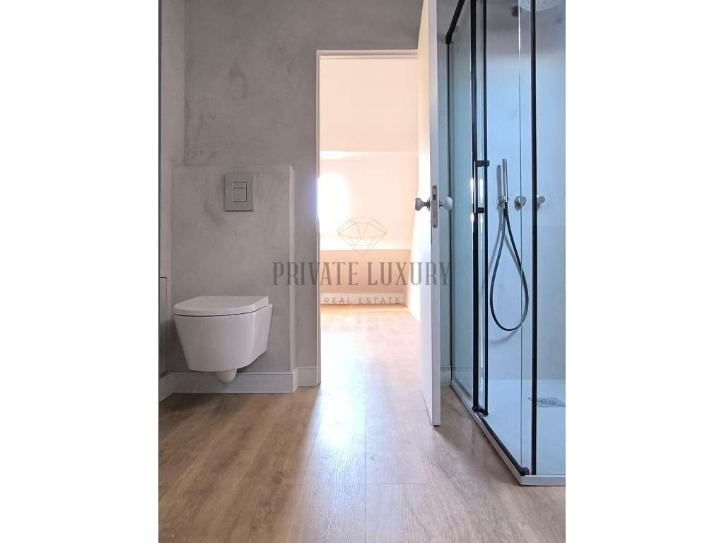 T3 Duplex Novo com Terraço junto à Praça da Alegria | Lisboa-7