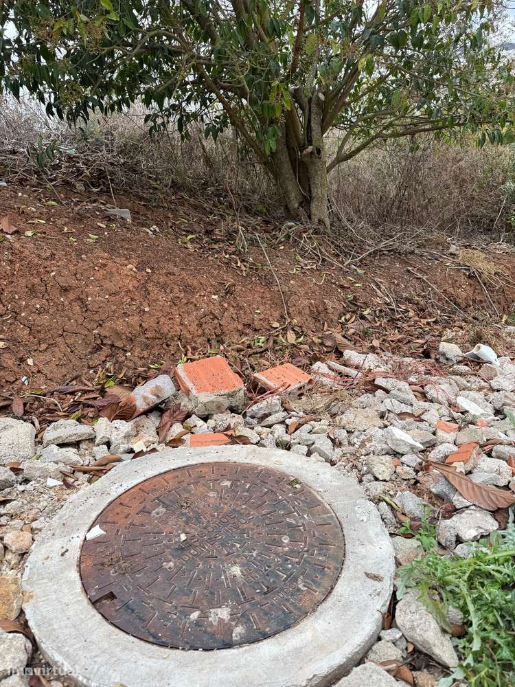 Lote de Terreno Urbano - 613m²  em Loures - Grande imagem: 5/10