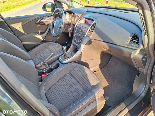 Opel Astra IV 1.6 Active EU6 - 13
