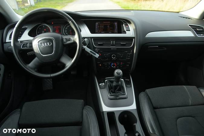 Audi A4 2.0 TDI Limited Edition - 25