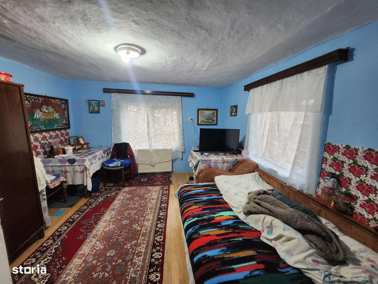 Casa cu 3 camere  in Serbanesti-16