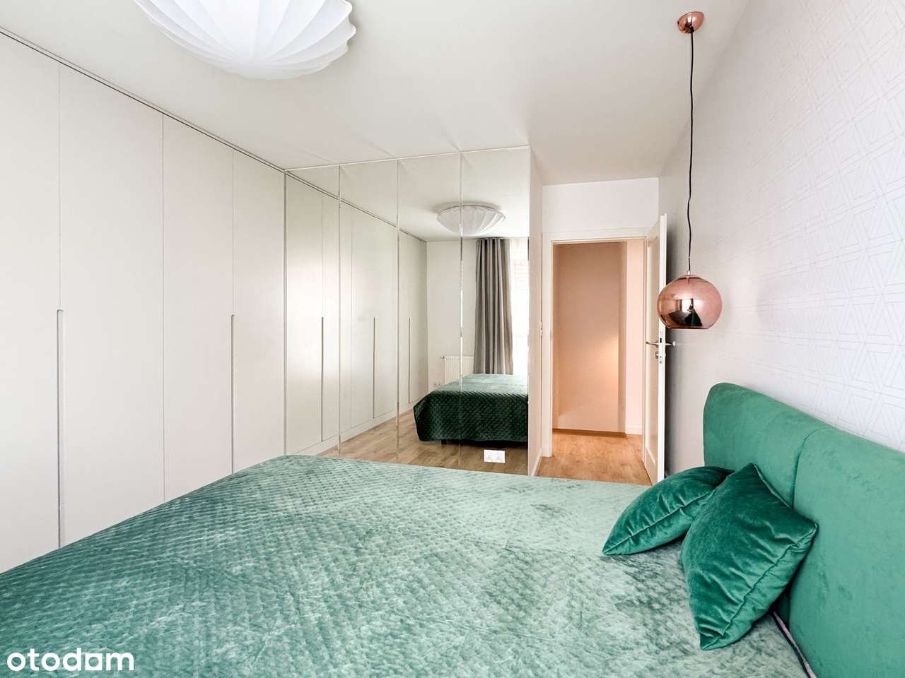 Gotowy do zamieszkania! Nowoczesny dom  z ogrodem i podwójnym garażem! - Pełny obrazek: 5/17