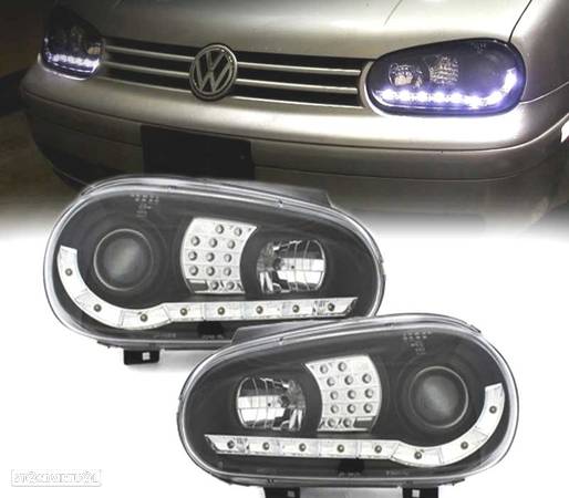 FARÓIS COM LUZ DIURNA LED PARA VOLKSWAGEN VW GOLF 4 MK IV 97-03 FUNDO PRETO + CROMADO - 1