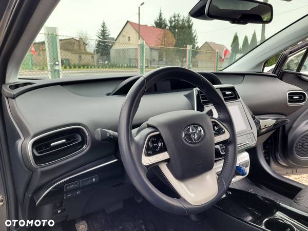 Toyota Prius Hybrid Comfort - 27
