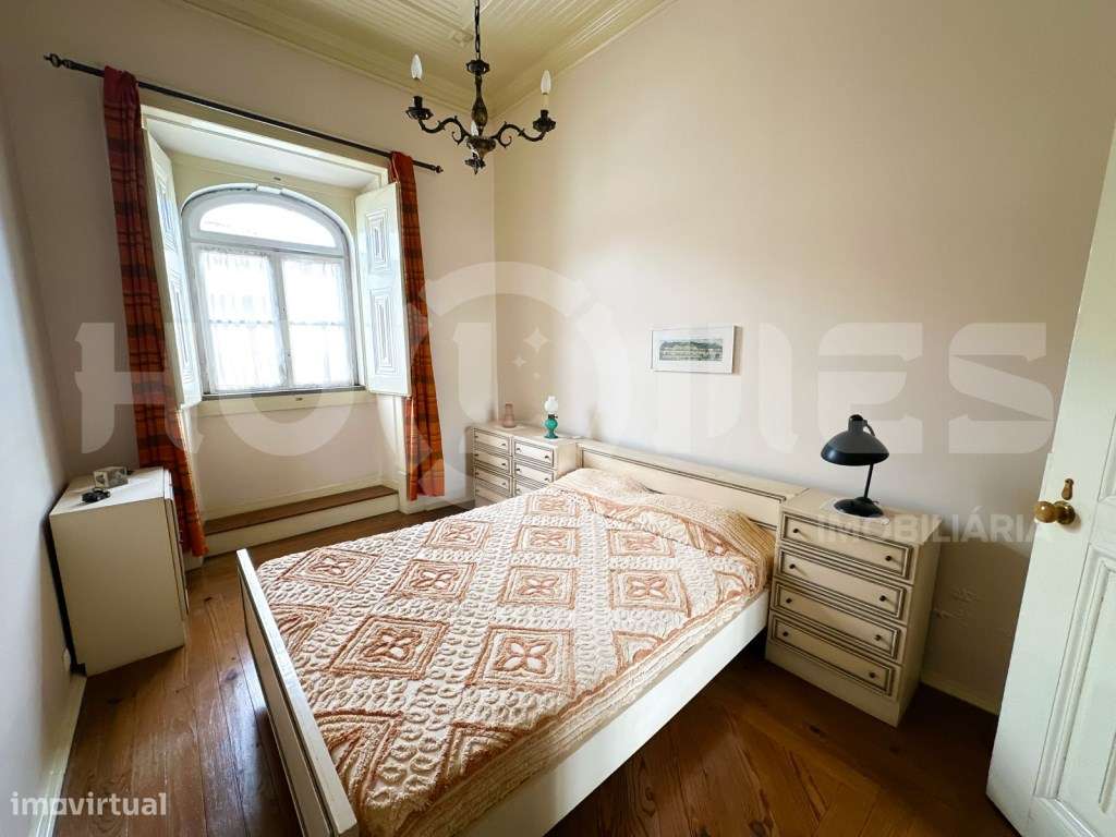 Moradia Secular de Charme | Casa + Jardim + Anexos | Potencial Hote...-33