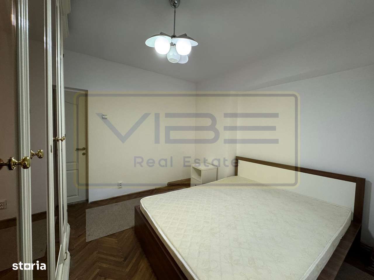 Apartament 3 camere 2 bai zona Parc Nicolina 1-1