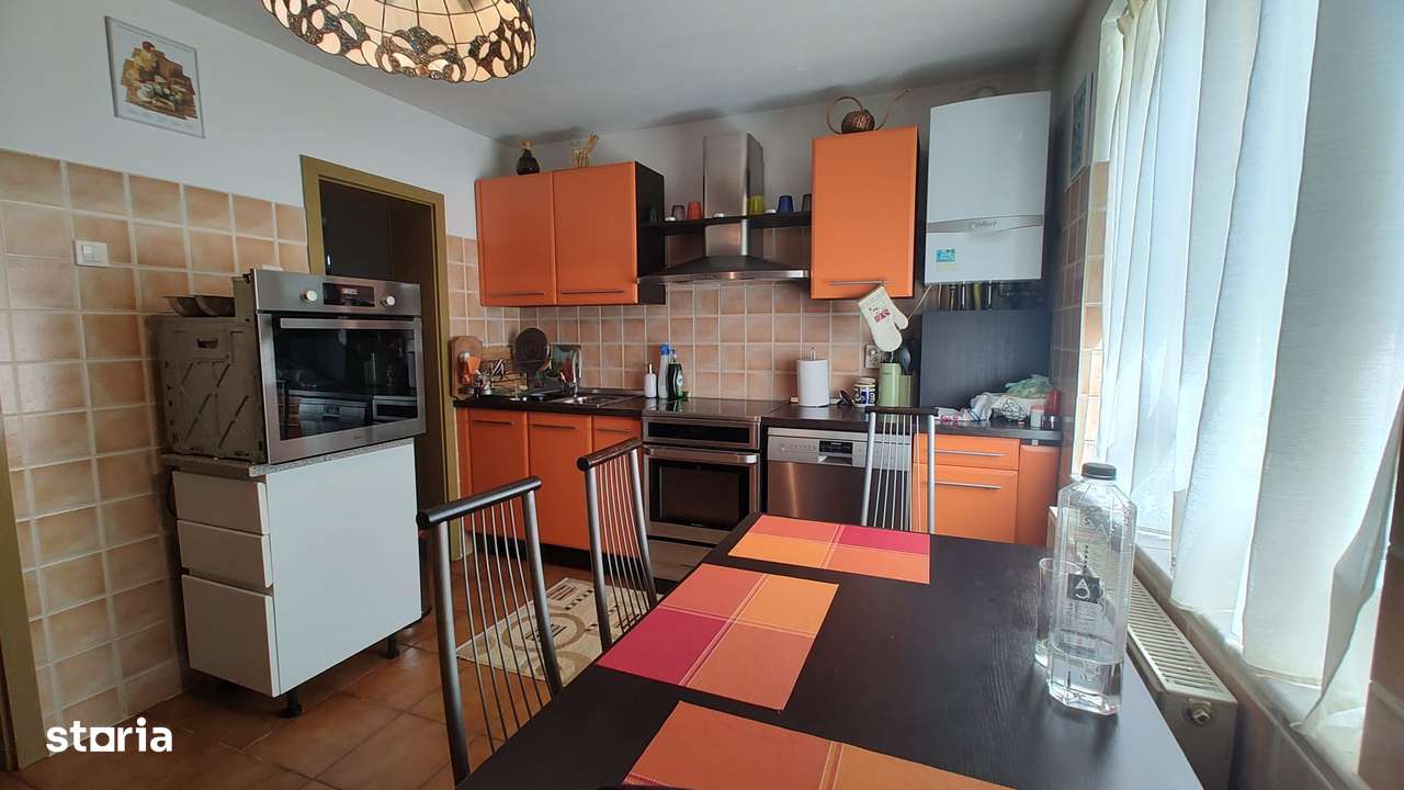 De vanzare casa in Bacia ,nr.4A-6