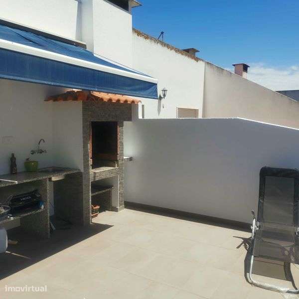 Moradia V5 a 2 minutos a pé da praia tem licenca AL - Grande imagem: 4/8