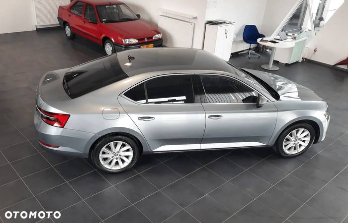 Skoda Superb 2.0 TDI SCR 4x4 Style DSG - 2