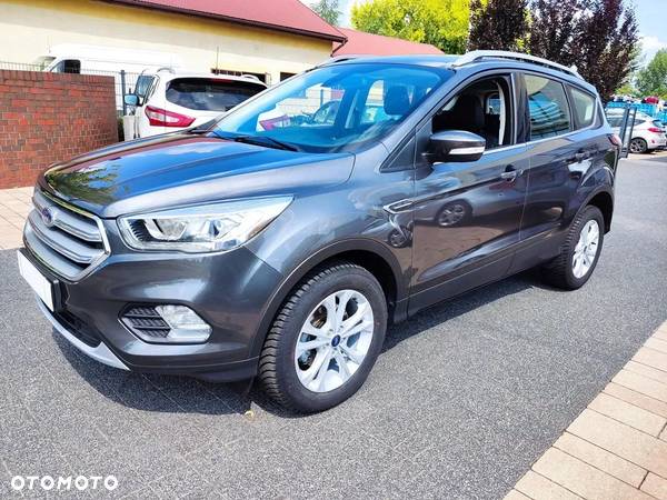 Ford Kuga 1.5 EcoBoost 2x4 Titanium - 2