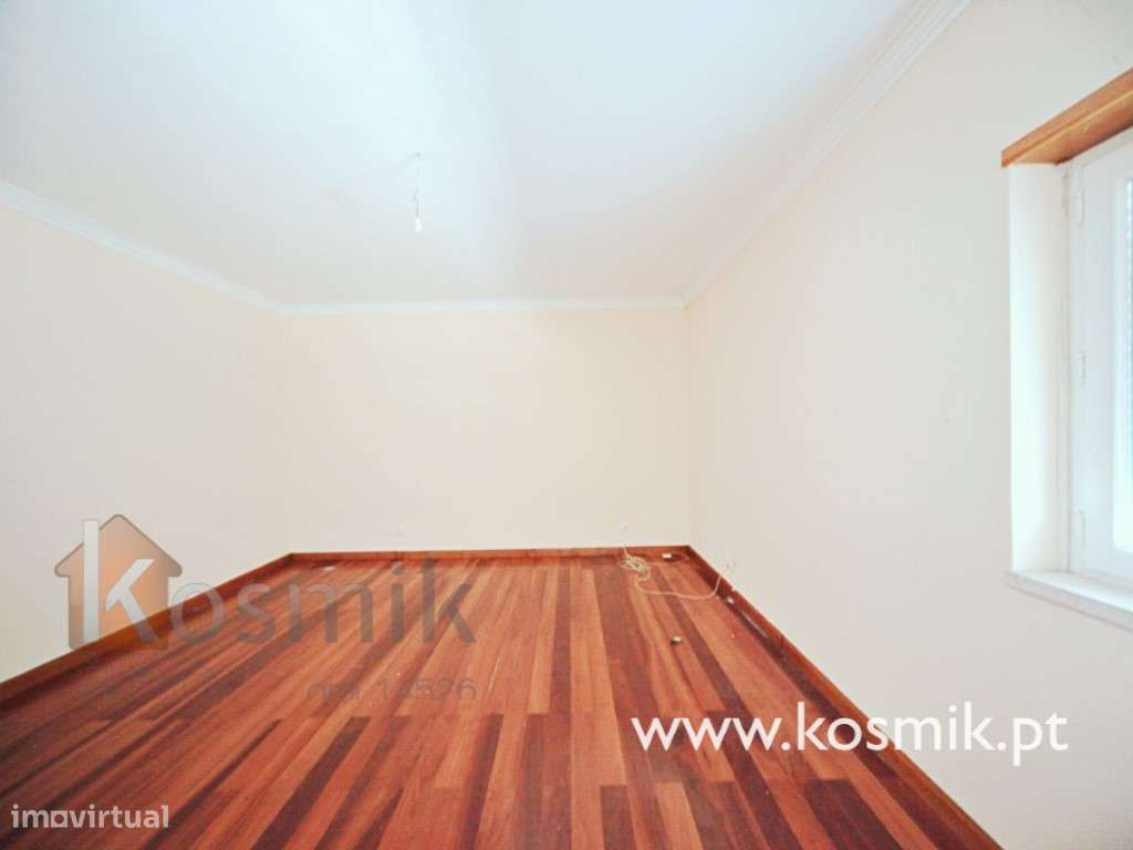 Moradia bifamiliar de Luxo para recuperar V5 + V5 :: Bucelas - Lour...-56