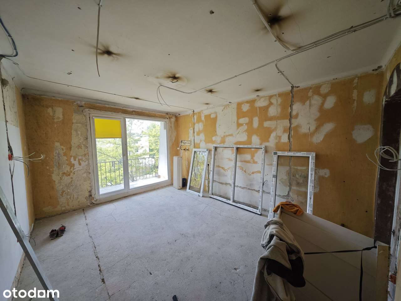 Sprzedam niedokończoną inwestycje, 3 pokoje, dobra lokalizacja,balkon-3