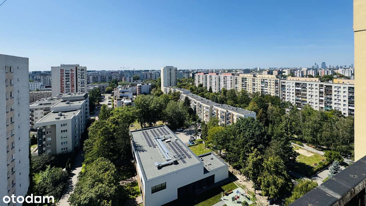 Panorama Warszawy z 15. piętra obok Metro Wilanowska-4