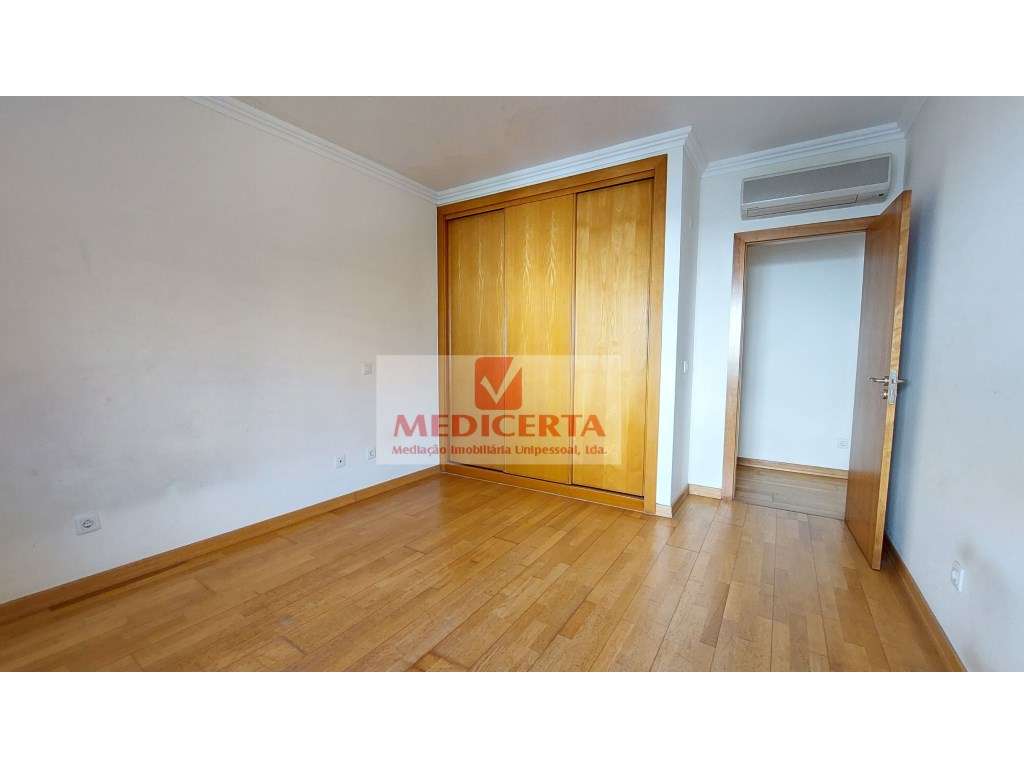 Beloura -T3 - condomínio com piscina-20