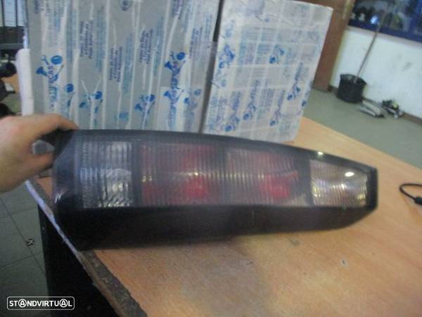 Farol Tras 13196001 OPEL MERIVA A 2007 1.3CDTI 75CV 5P CINZA DRT VALEO - 4