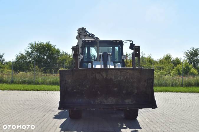 Terex TLB 890 SM - 2