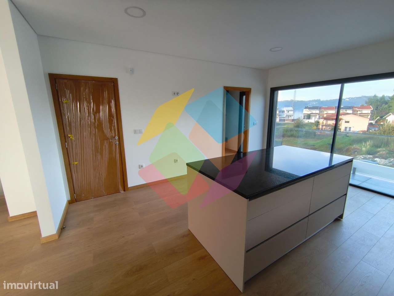 Moradia em Lobão, moderna, luminosa e pensada para o conforto da fam?-10