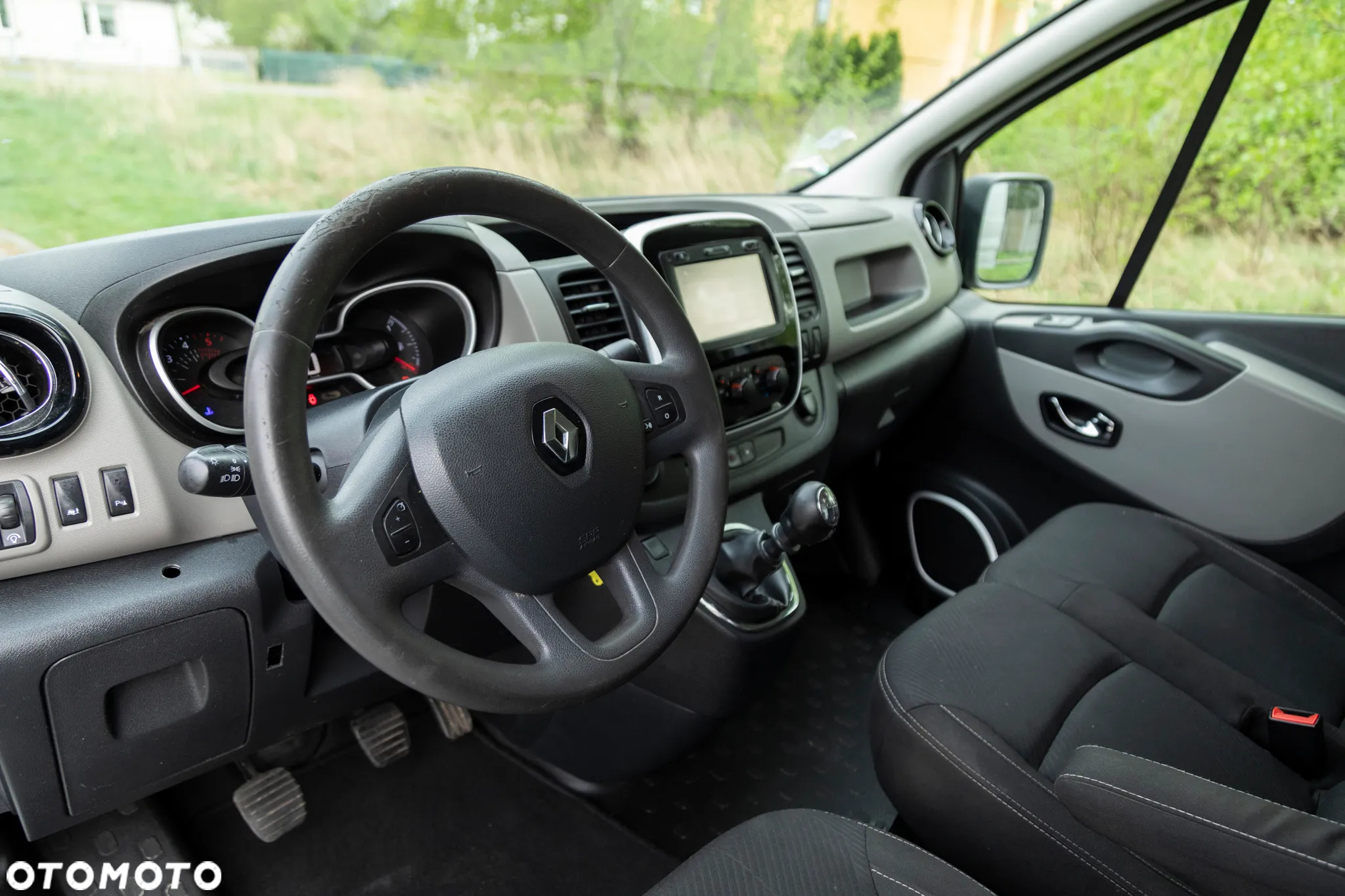 Renault Trafic - 10