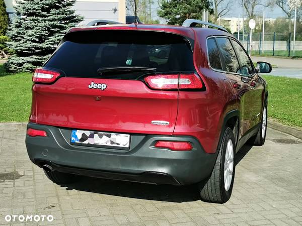 Jeep Cherokee - 8