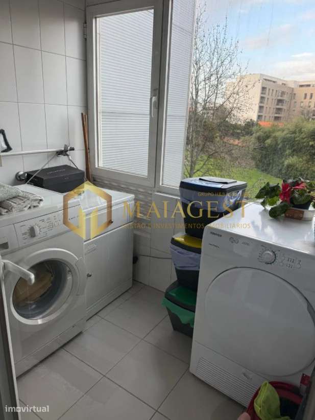 T2+1 Espaçoso com Garagem e Localização Privilegiada em Águas Santas - Grande imagem: 5/6