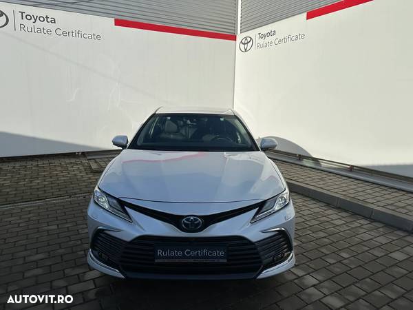 Toyota Camry 2.5 Hybrid Exclusive - 2