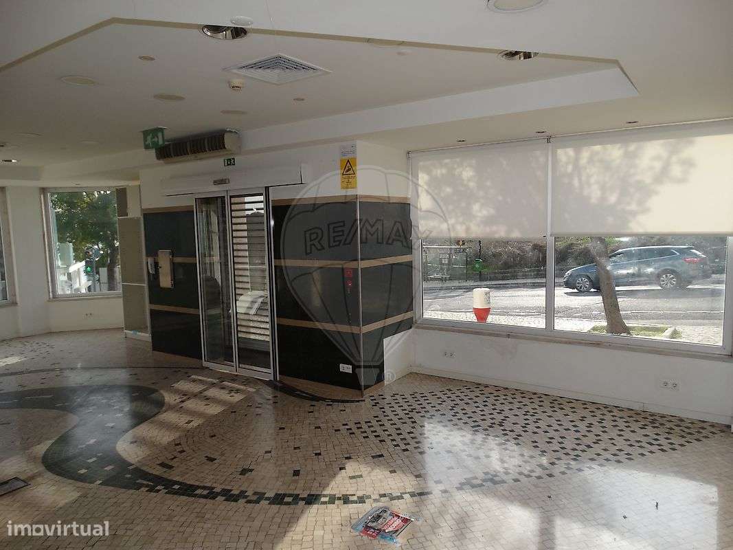 Loja  para arrendamento - Grande imagem: 4/26