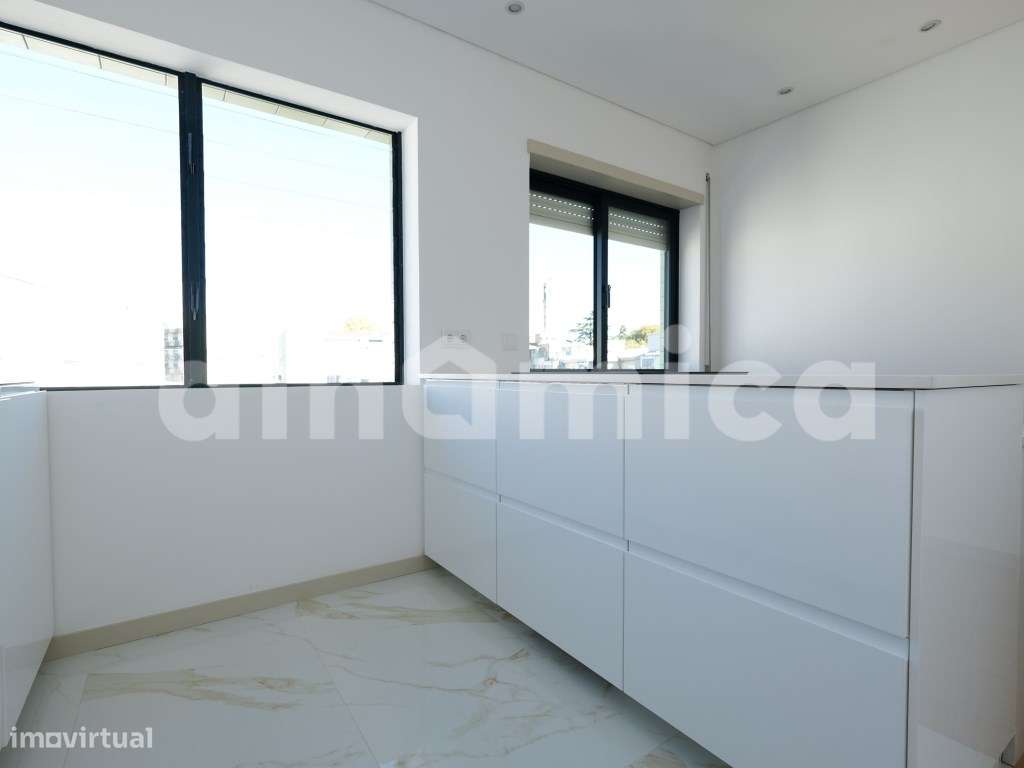 T3 Centro! Totalmente Renovado. - Grande imagem: 2/23