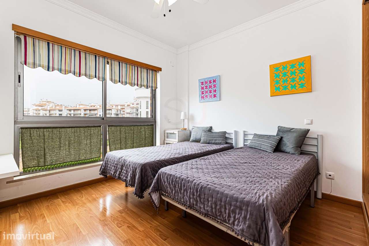 A. Pêra - Apartamento T2 C/2 WC + Piscina + Parque Infantil-12