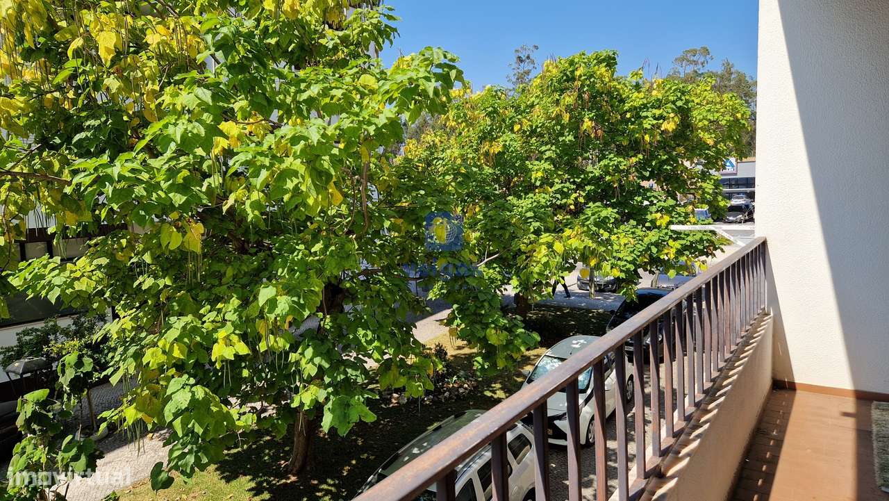 Apartamento T3 com garagem e elevador no Planalto, Leiria - Grande imagem: 3/27