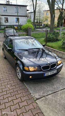 BMW Seria 3 318d - 36