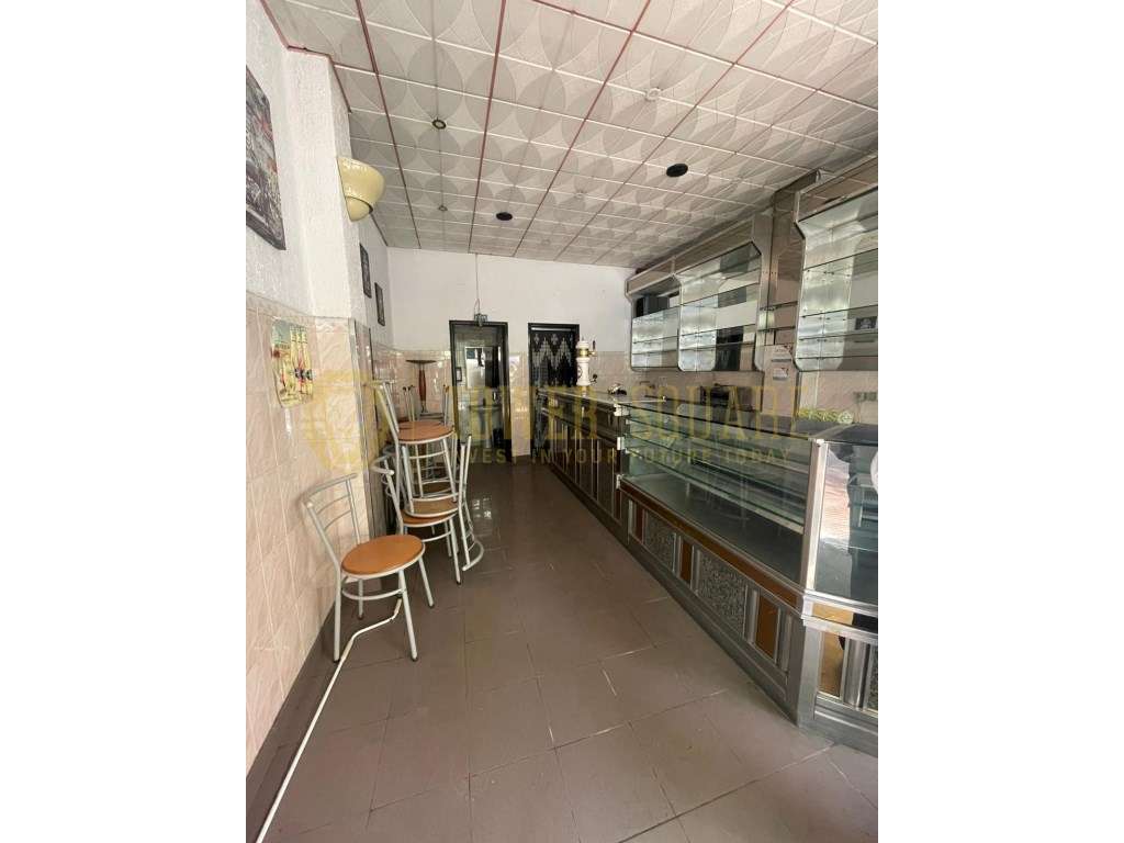 Trespasse - Café Semi-Equipado no Mercado Municipal Baixa da Banheira - Grande imagem: 2/7