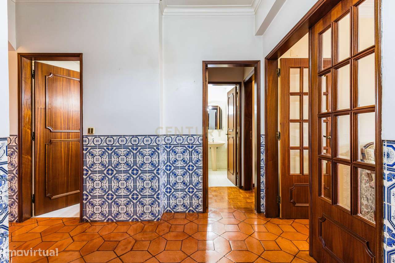 Arrenda-se T3 Mobilado no Centro de Alcobaça – Conforto, Localização e - Grande imagem: 2/23