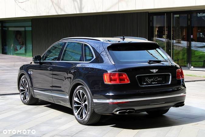 Bentley Bentayga - 3