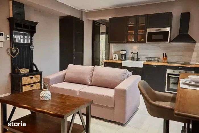 DE INCHIRIAT | AP. 3 CAMERE | MAMAIA CENTRU | TERMEN MINIM 12 LUNI - Imagine principală: 1/7