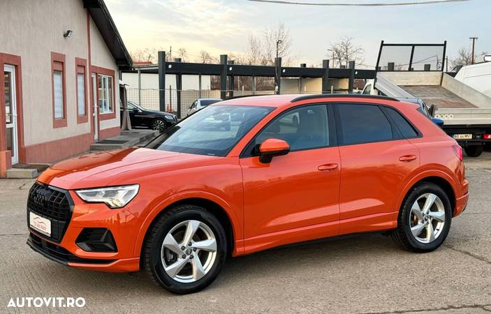 Audi Q3 2.0 TDI S tronic design - 3