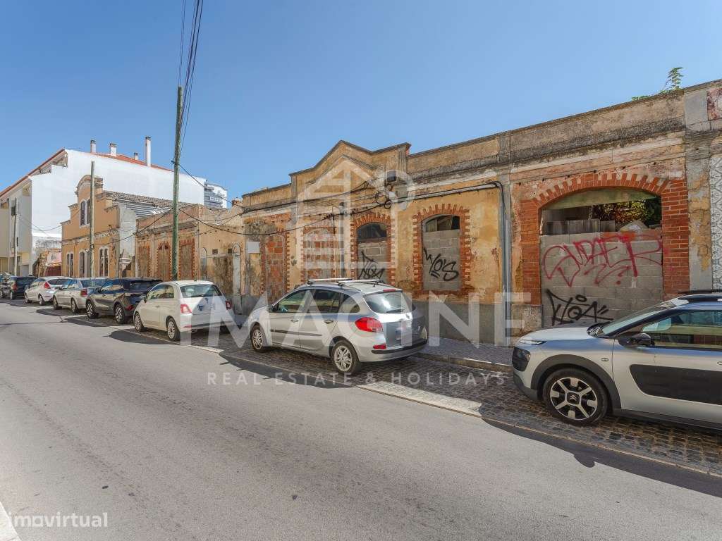 Conjunto de moradias para demolir/reconstruir com 552,40 m² - junto...-13