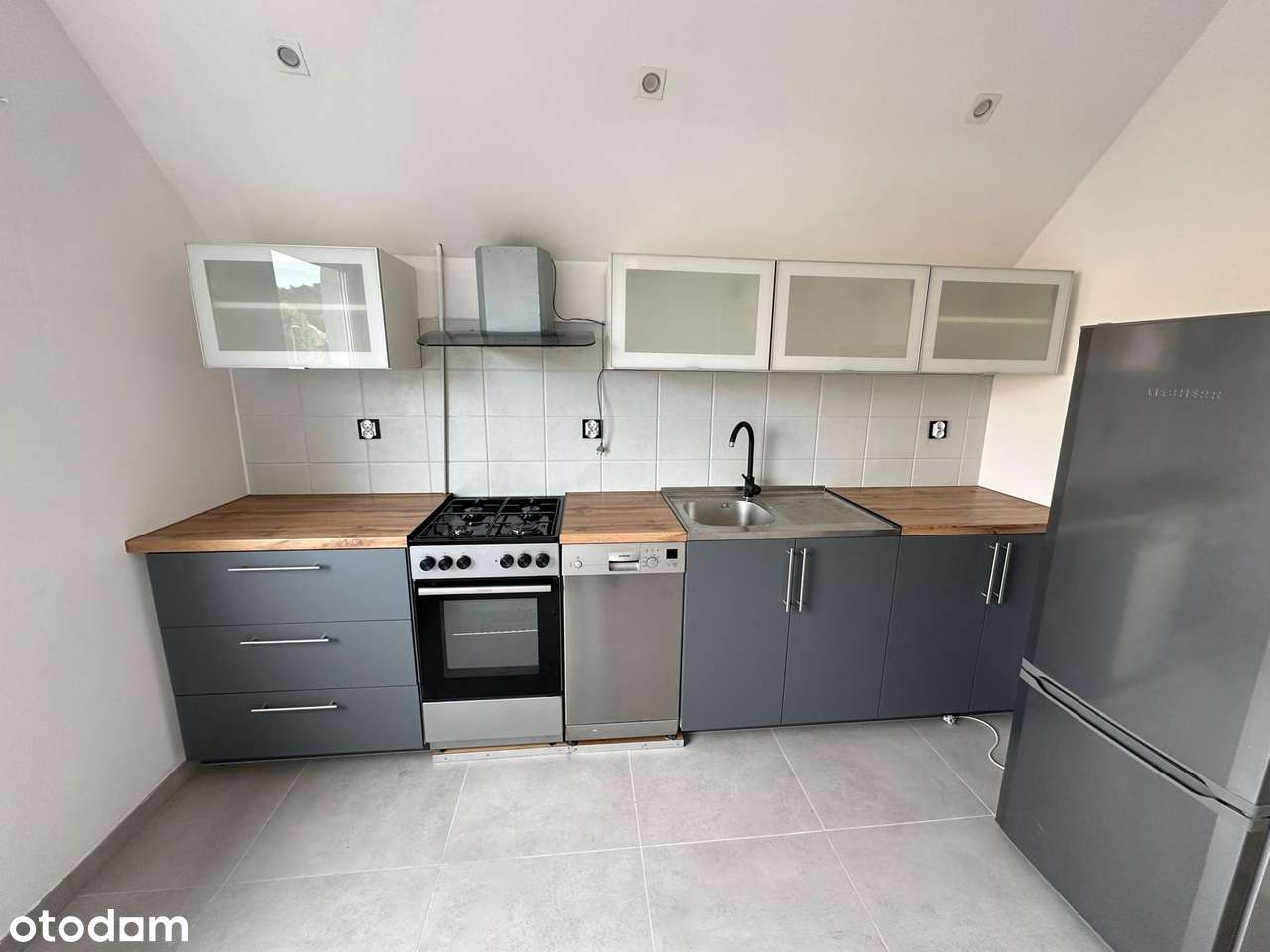 Suchy LAs os. Grzybowe 2 pokojowe częściowo umeblowane - Pełny obrazek: 4/10