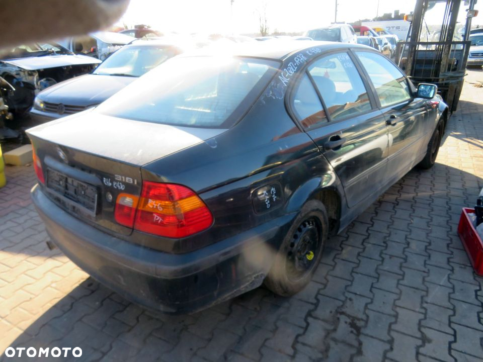 BMW 3 E46 LIFT SEDAN 2002 430 2.0 16V N42B20A 143KM S5D250G OXFORDGRUEN na części - 5