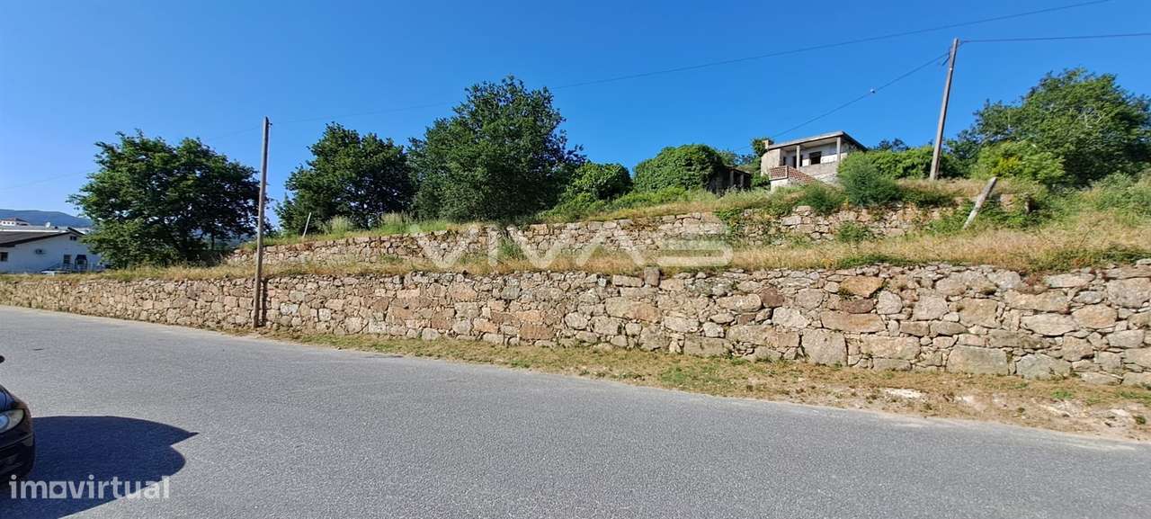 Terreno Urbano  Venda em Vila Verde e Barbudo,Vila Verde - Grande imagem: 2/9