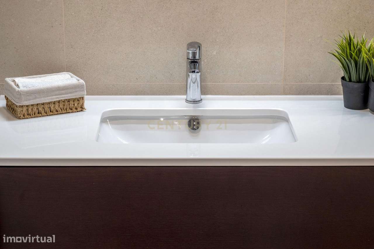 MORADIA ISOLADA TÉRREA T3 COM PISCINA AQUECIDA - ASSENTA (São Pedro d-29