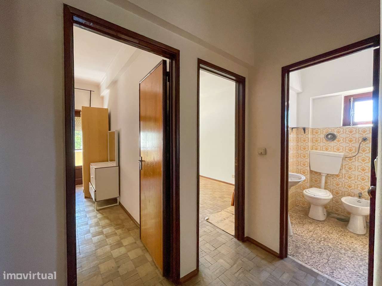 Prédio - 8 T2 + Sótão - Póvoa de Santa Iria-43