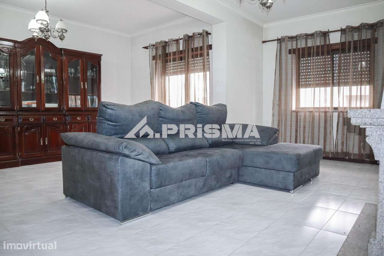 Apartamento T3 com garagem para venda em Castelo Branco-3