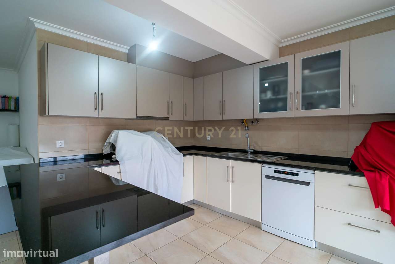 Moradia Bi familiar com terreno em Unhais da Serra, Covilhã - Grande imagem: 4/31