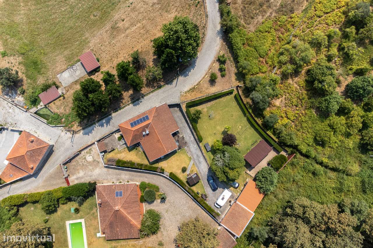 Moradia Independente T3  para Venda ou Permuta, em Prozelo, Amares-42